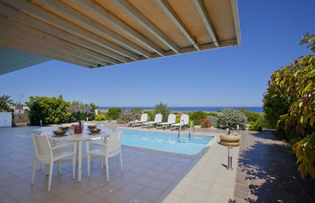 Protaras Seafront Villa Melissa エクステリア 写真