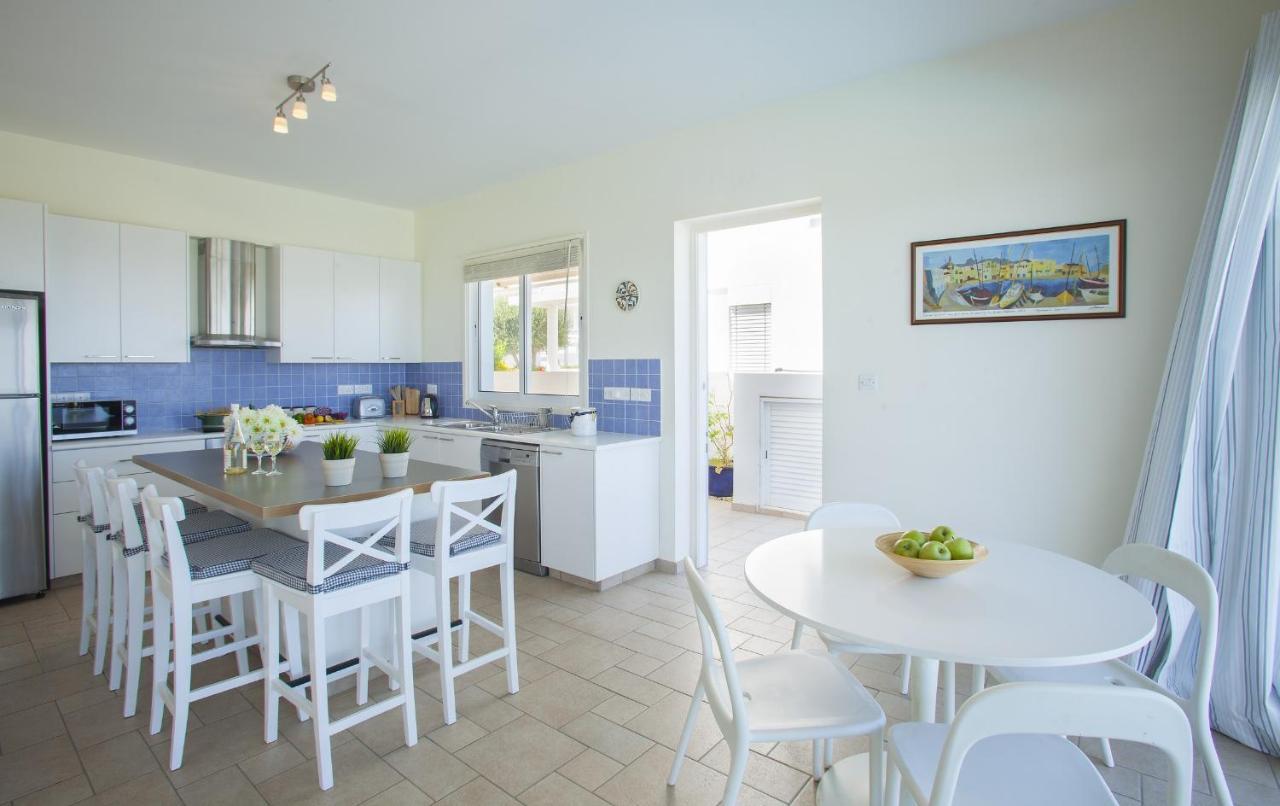 Protaras Seafront Villa Melissa エクステリア 写真