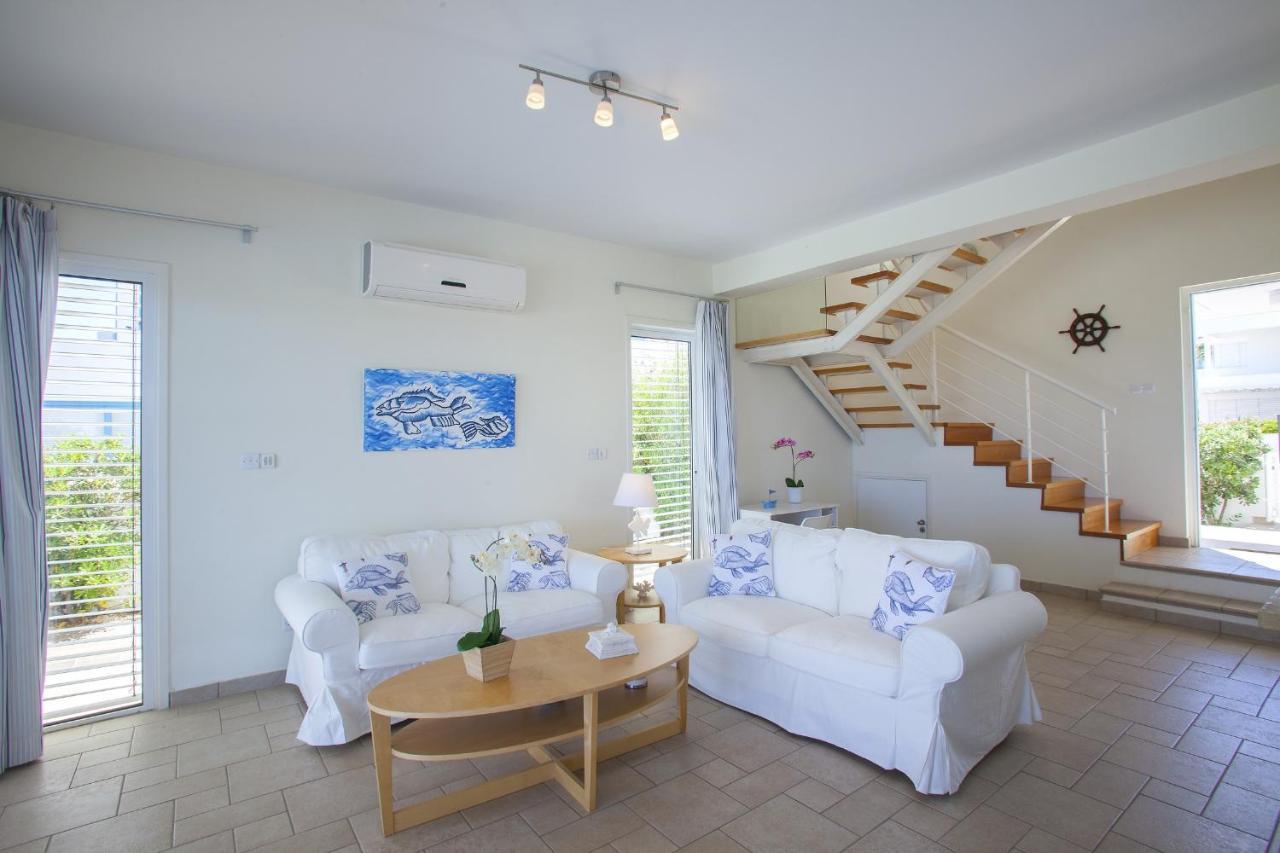 Protaras Seafront Villa Melissa エクステリア 写真